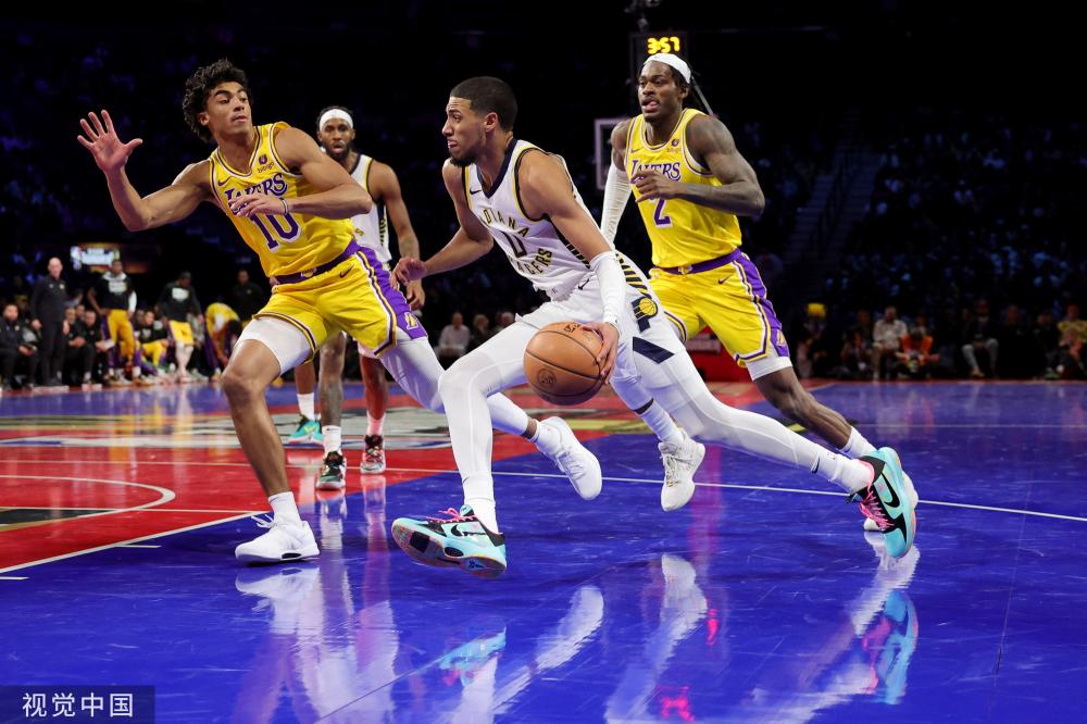 两位教练对 两位教练对